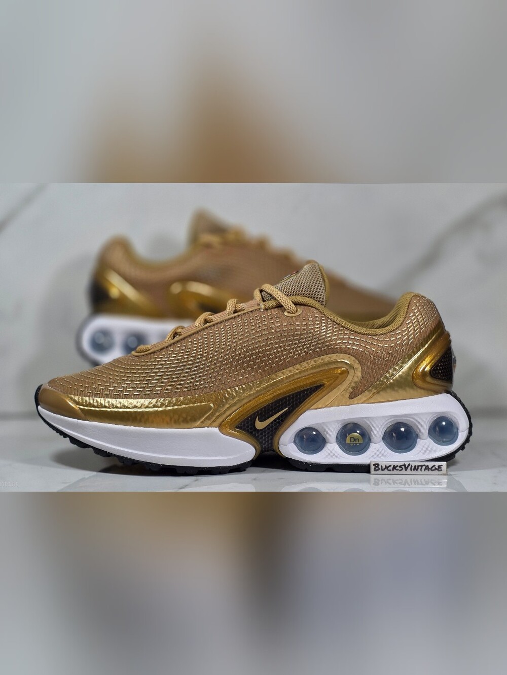 Nike Air Max DN PRM Premium Metallic Gold Womens 7 Mens 6.5 HJ9638-700 New Rare